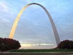 Gateway Arch visto da Market Street