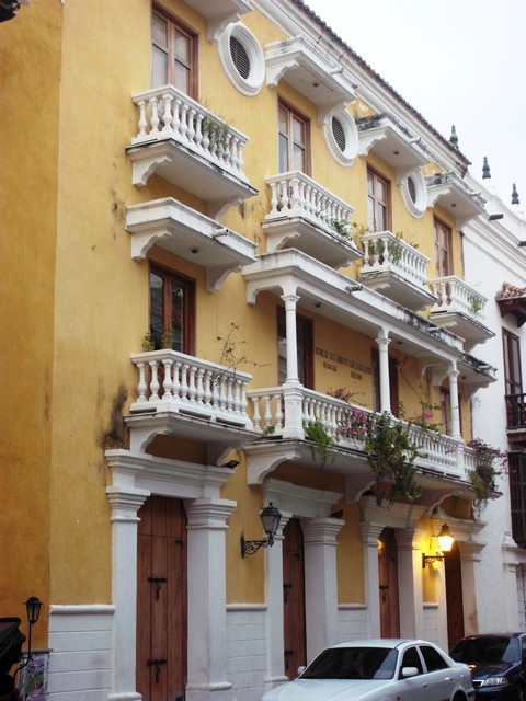 110512_cobo_perambulando_pela_cidade_velha_de_cartagena_47