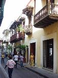 110512_cobo_perambulando_pela_cidade_velha_de_cartagena_13